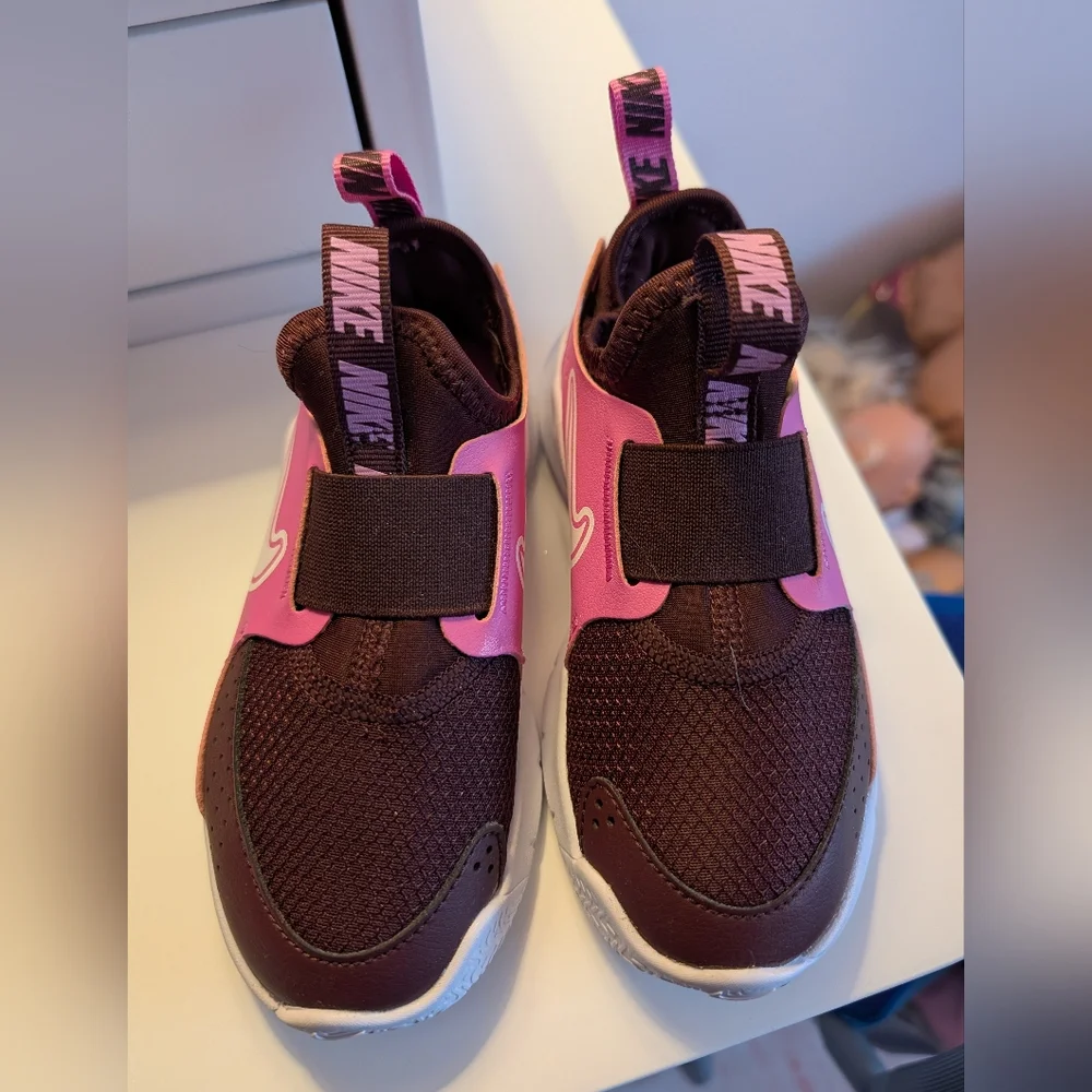 Nike Flex Runner 3 Burgundy And Pink Size 10.5C
